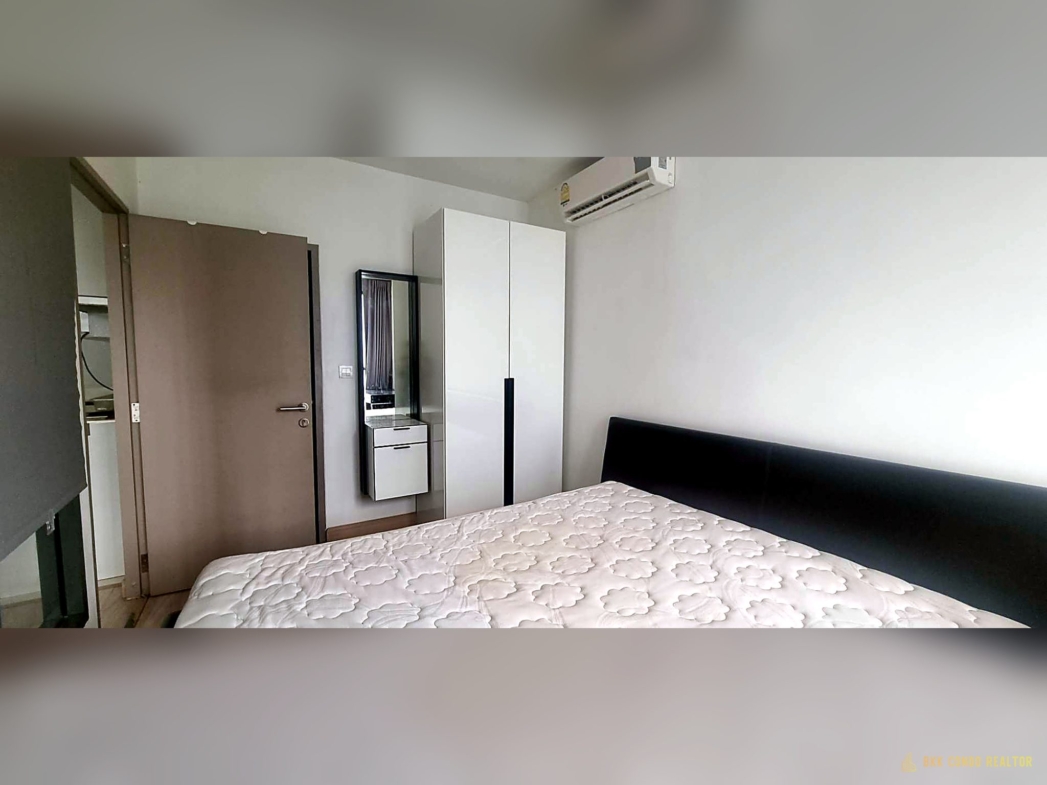 1-Bedroom Condo for Rent at IDEO Mobi Phayathai (30.5 sqm) — Phaya Thai BTS