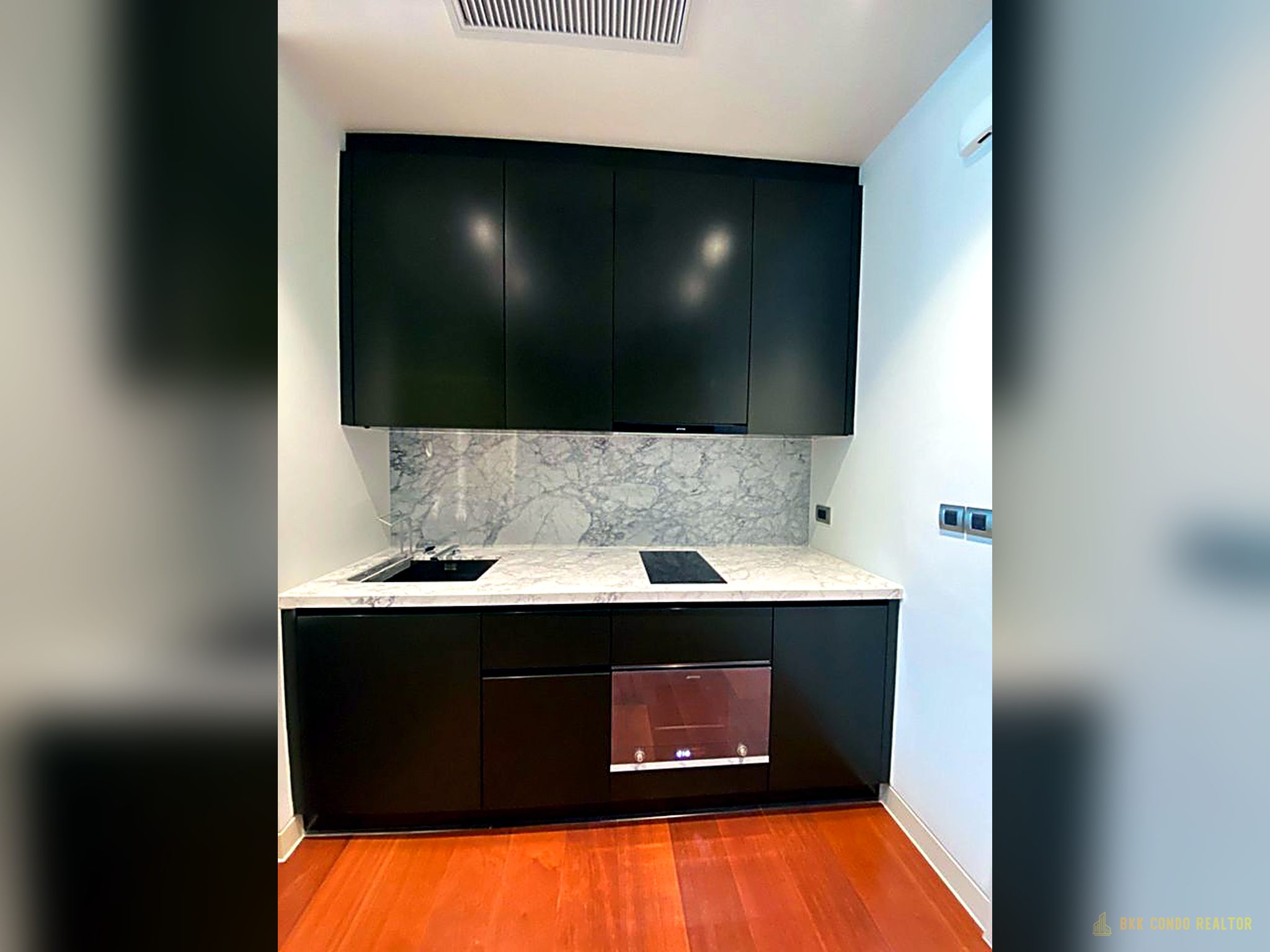 11-kitchen-12 1-Bedroom Condo for Rent at KHUN by YOO (49.75 sqm) — Thonglor BTS