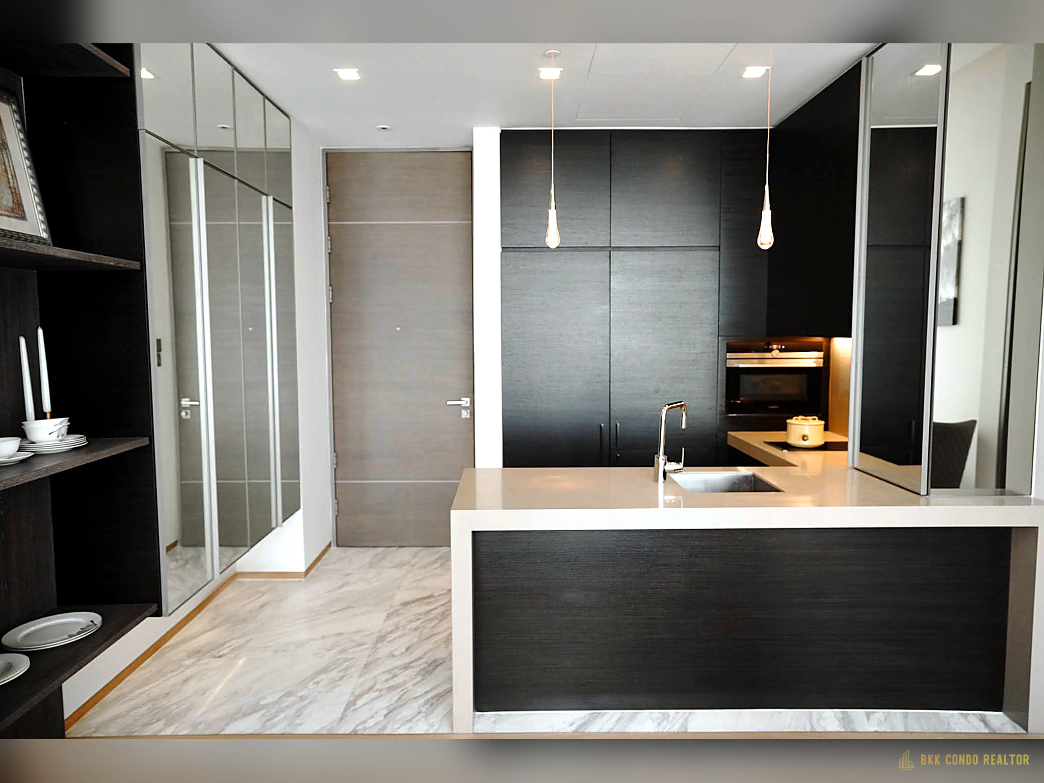 1-Bedroom Condo for Rent at Saladaeng One (57 sqm) — Silom MRT