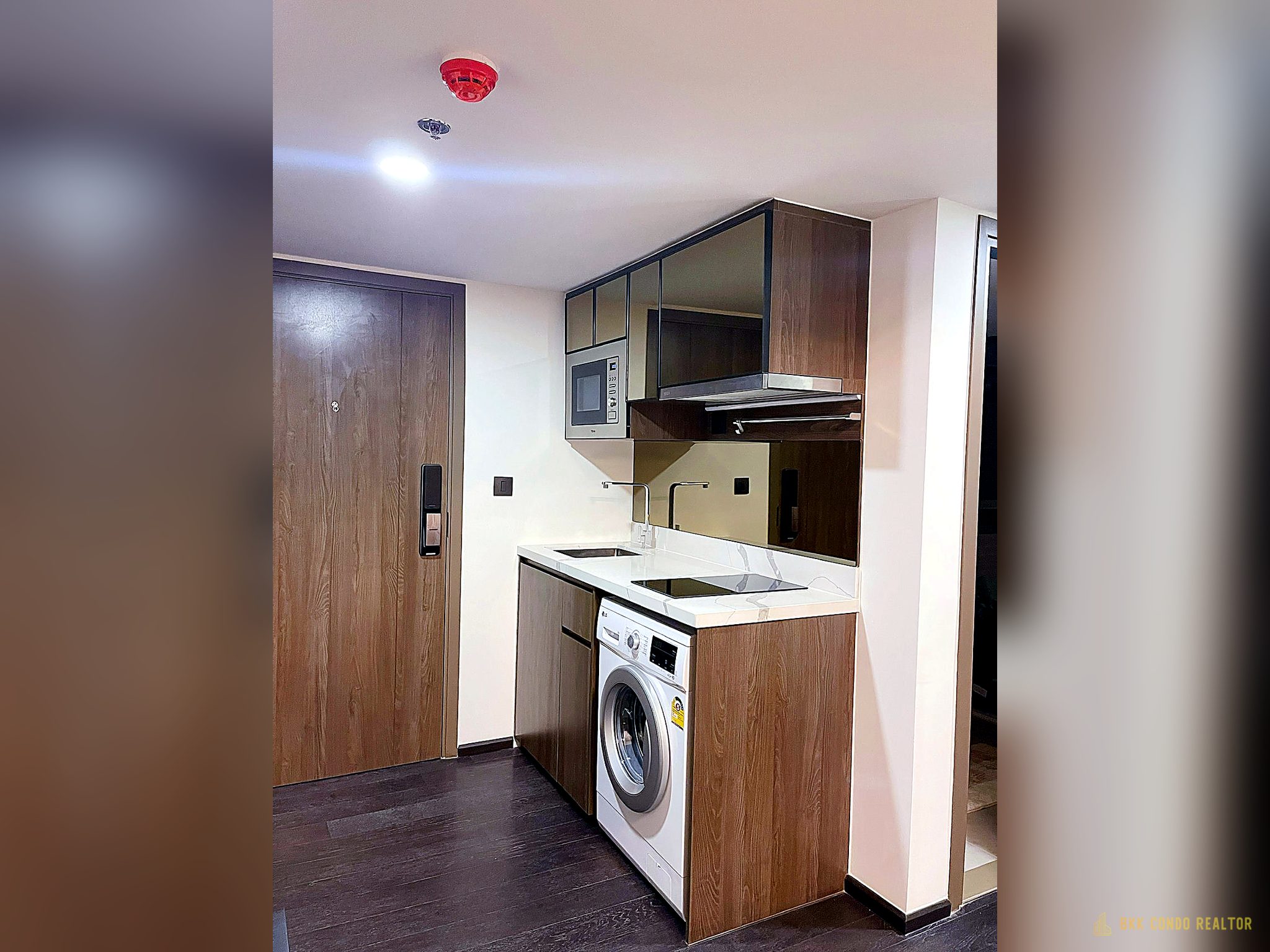 2-Bedroom Condo for Rent at Park Origin Thonglor (46 sqm) — Thonglor BTS