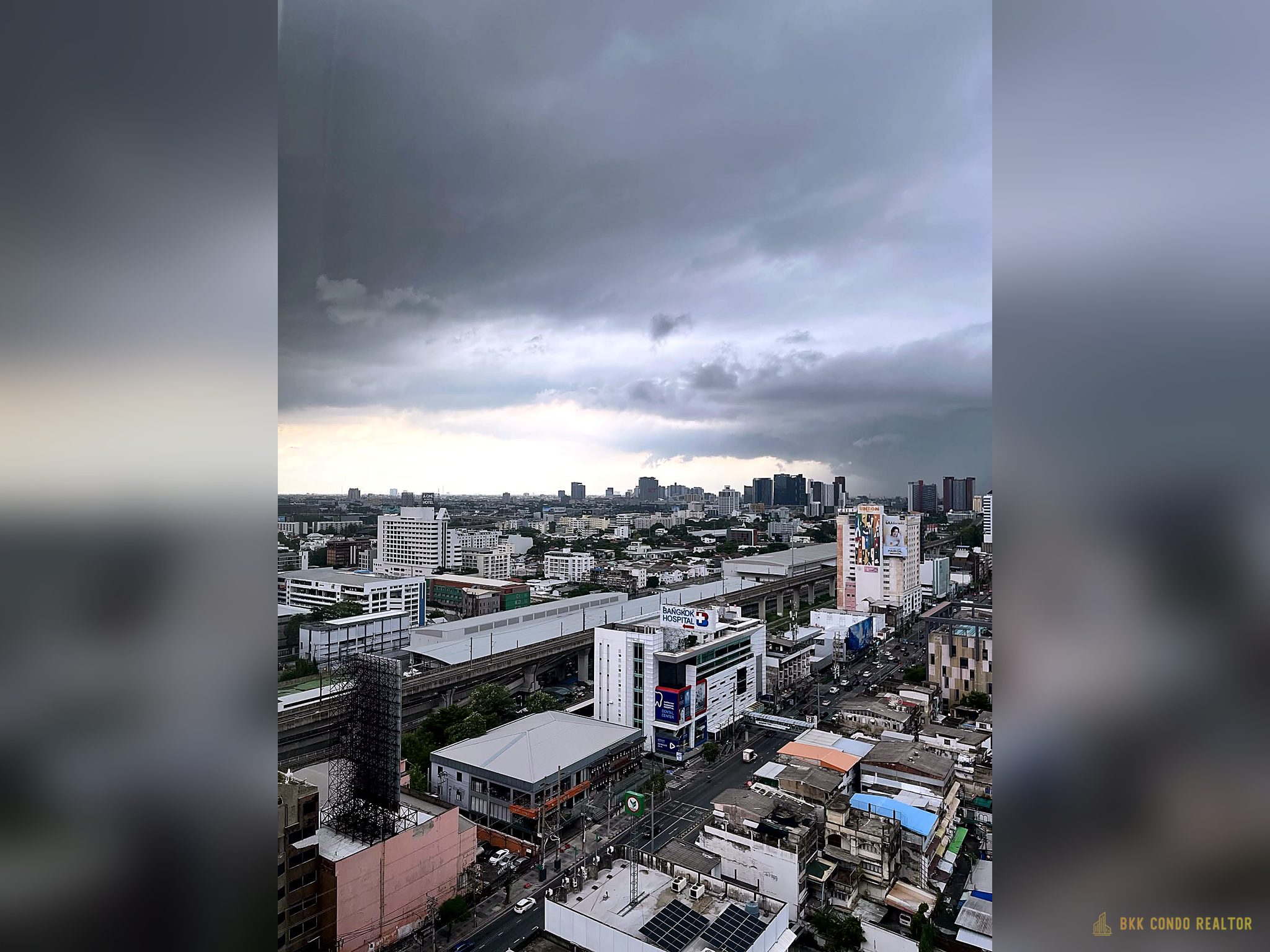 12-balcony_view-22 1-Bedroom Condo for Rent at The Niche Pride Thonglor-Phetchaburi (30 sqm) — MRT Phetchaburi