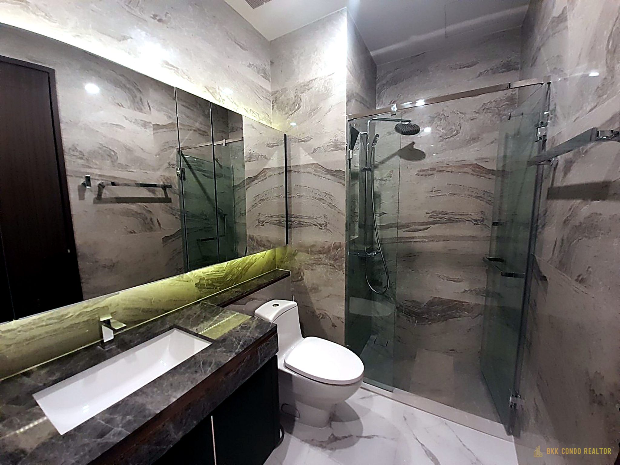 12-bathroom-21 1-Bedroom Condo for Rent at Laviq Sukhumvit 57 (46 sqm) — Thonglor BTS