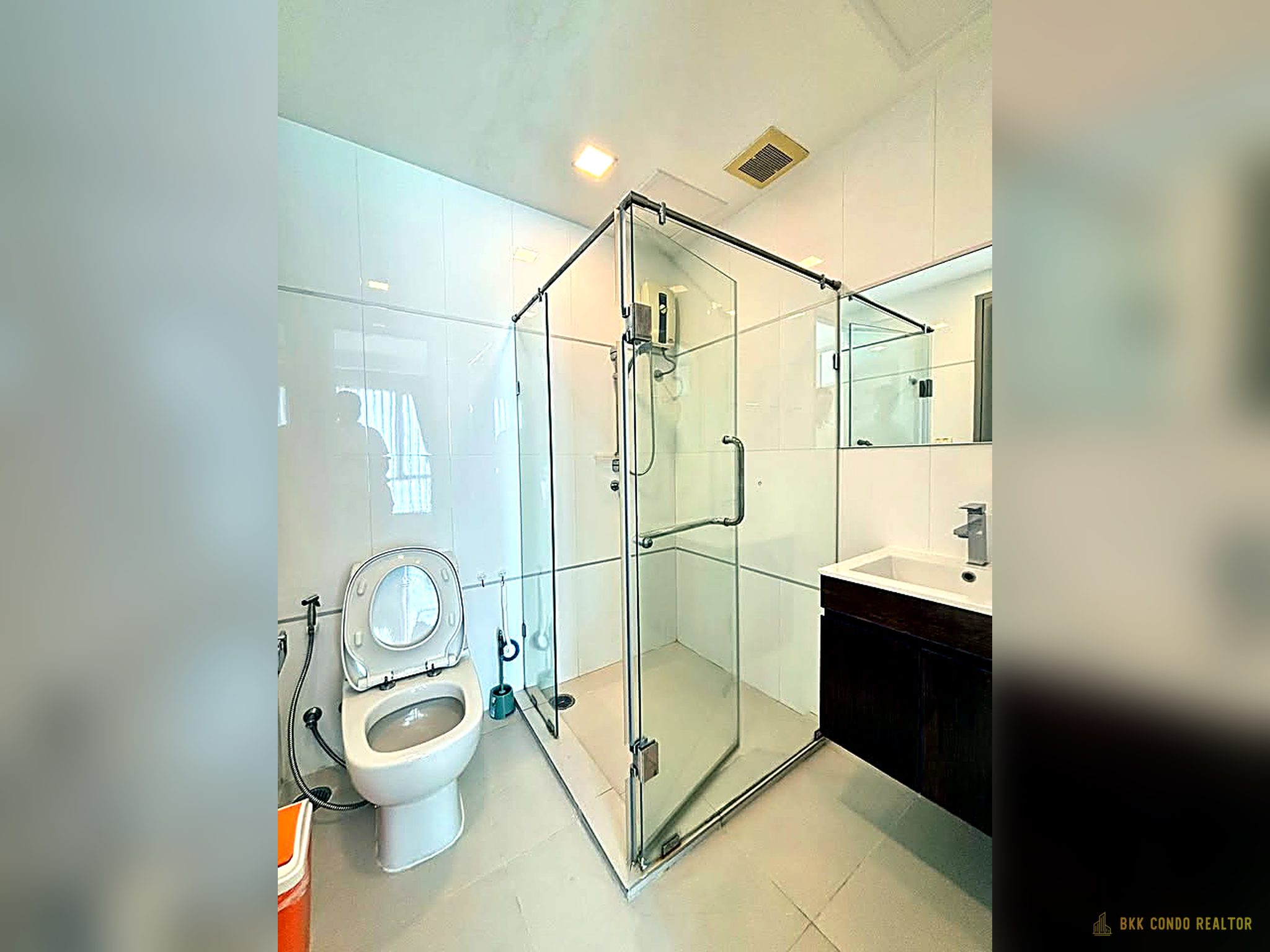 2-Bedroom Condo for Rent at Thru Thonglor (62 sqm) — Thonglor BTS