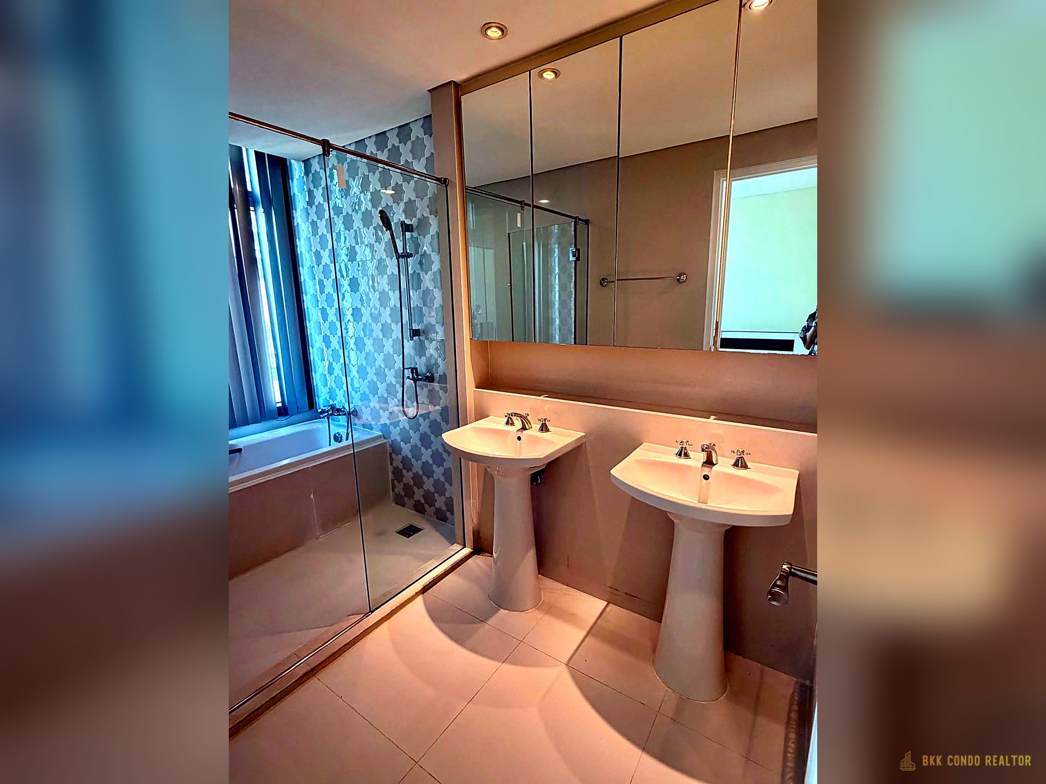2-Bedroom Condo for Rent at Aguston Sukhumvit 22 (95 sqm) — Phrom Phong BTS
