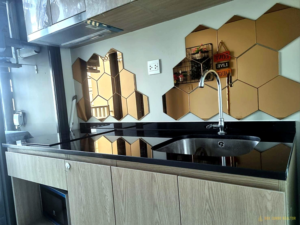 Studio Condo for Rent at Chambers Onnut Station (27 sqm) — On Nut BTS