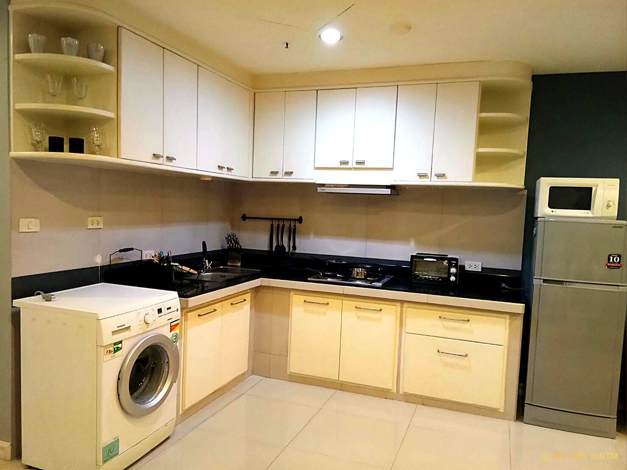 12-kitchen-19 2-Bedroom Condo for Rent at Wittayu Complex (81 sqm) — Ploenchit BTS