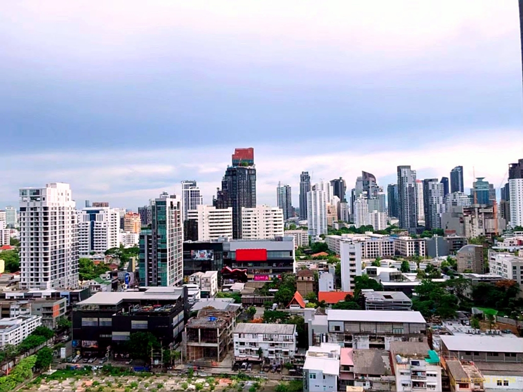 1-Bedroom Condo for Rent at XT Ekkamai (30 sqm) — Ekkamai BTS