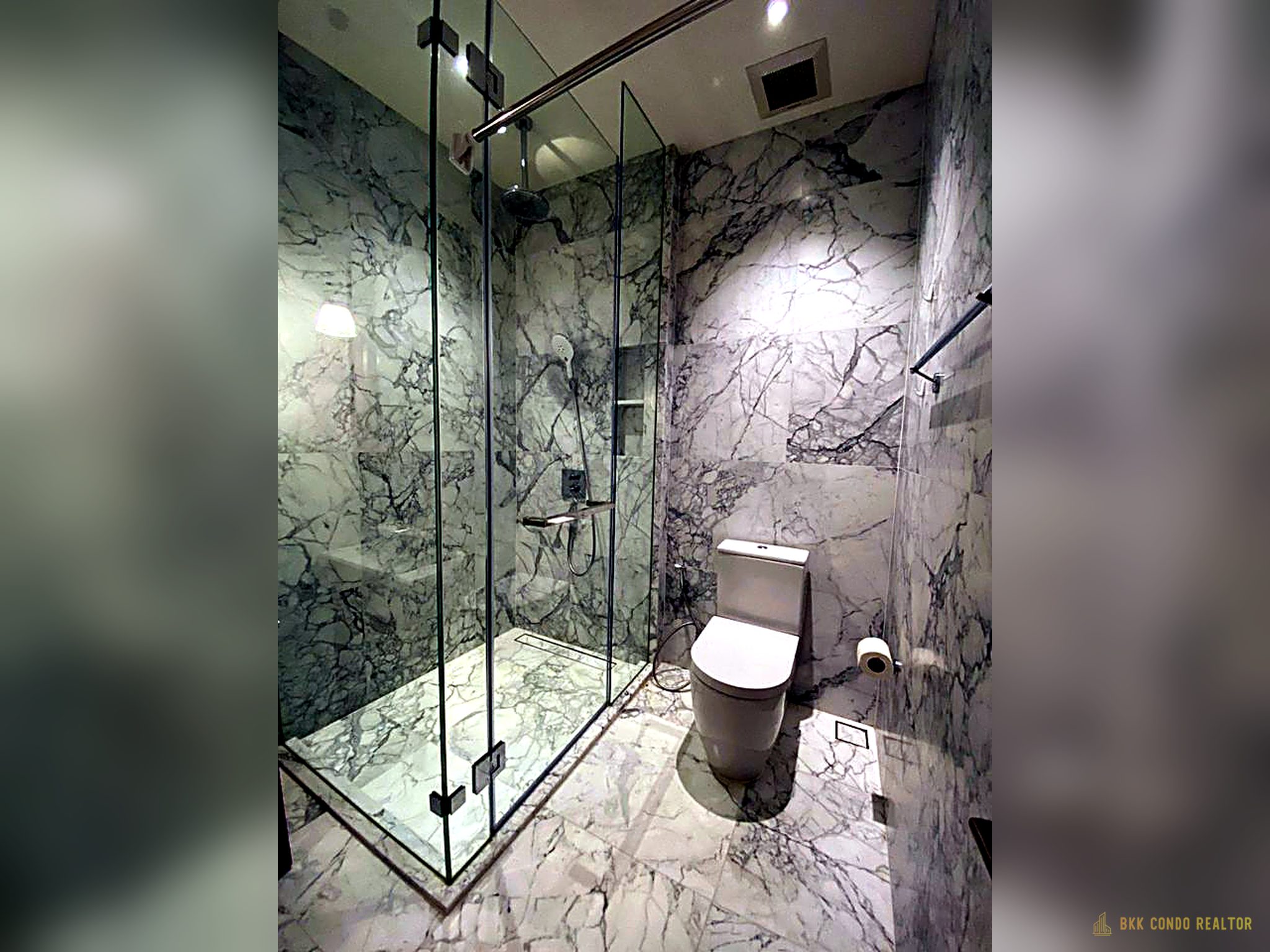 13-bathroom-15 1-Bedroom Condo for Rent at KHUN by YOO (49.75 sqm) — Thonglor BTS
