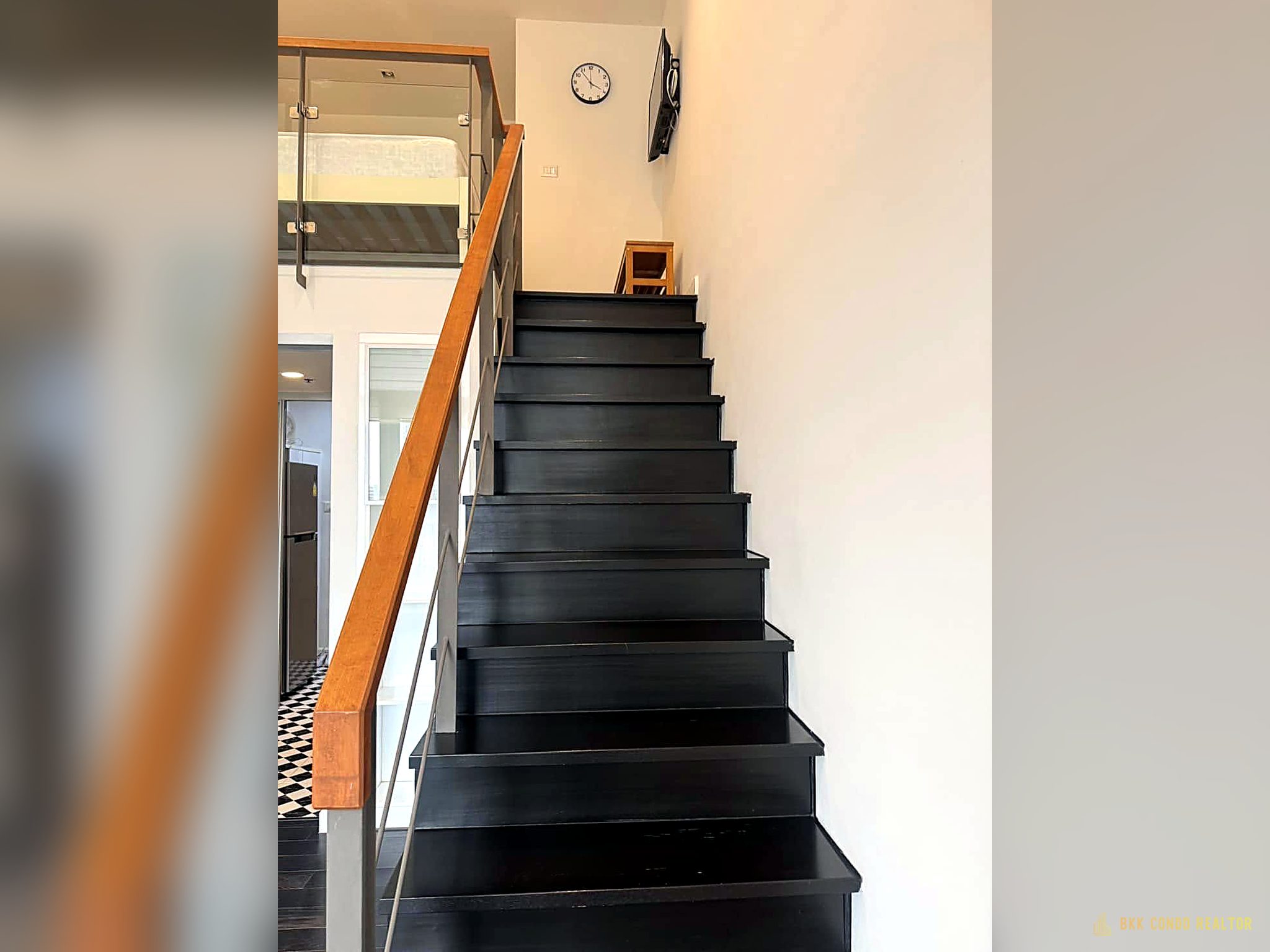 Duplex 1-Bedroom Condo for Rent at IDEO Morph 38 (36 sqm) — Thonglor BTS