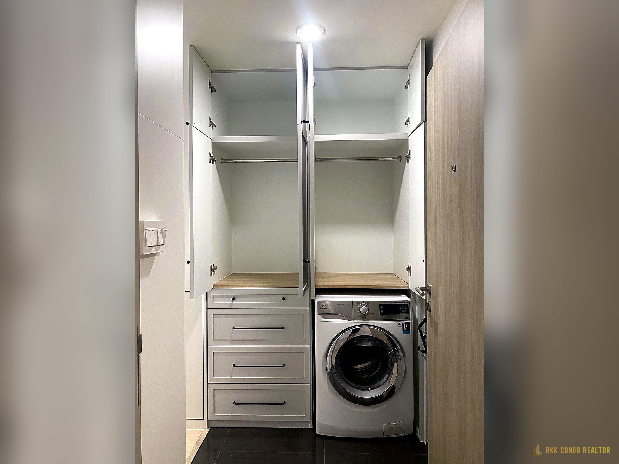 1-Bedroom Condo for Rent at A Space Mega Bangna (34 sqm) — Bangna