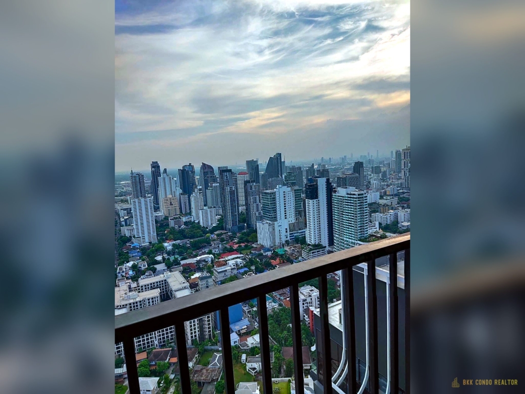 1-Bedroom Condo for Rent at Park Origin Thonglor (45 sqm) — Thonglor BTS