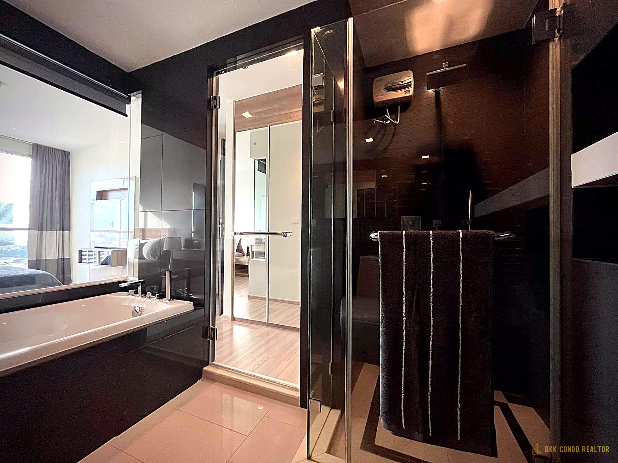 2-Bedroom Condo for Rent at Rhythm Sathorn 21 (65 sqm) — Saphan Taksin BTS
