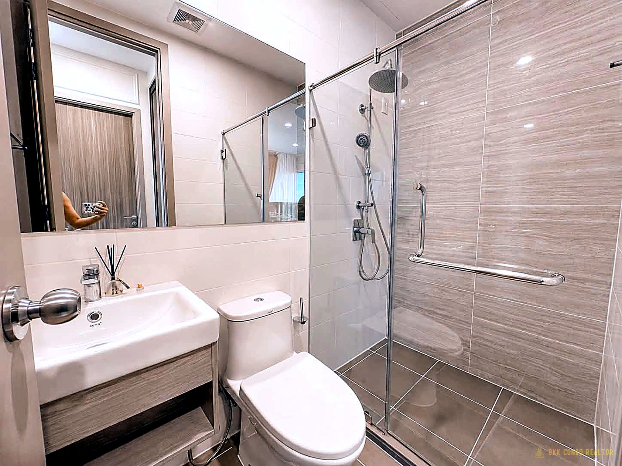 2-Bedroom Condo for Rent at KnightsBridge Prime – Onnut (54 sqm) — On Nut BTS