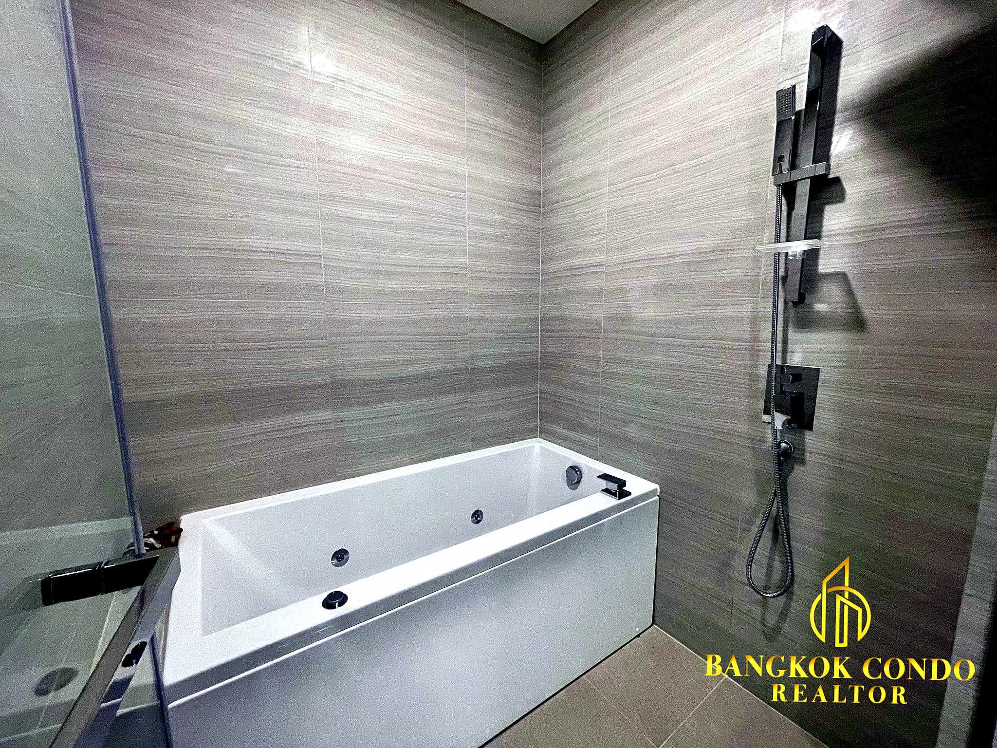 2-Bedroom Condo for Rent at Park Origin Thonglor (46 sqm) — Thonglor BTS