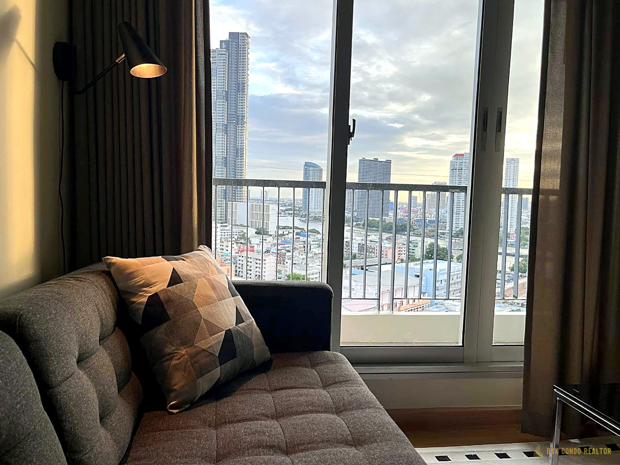 2-Bedroom Condo for Rent at Rhythm Sathorn 21 (65 sqm) — Saphan Taksin BTS