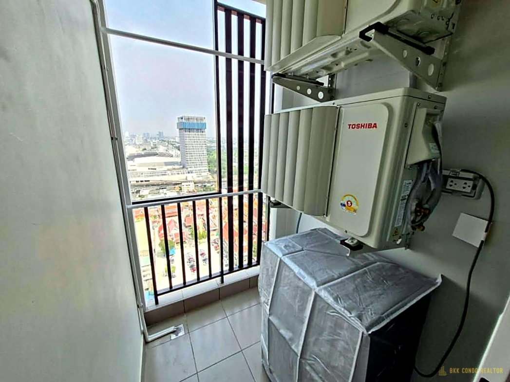 1-Bedroom Condo for Rent at Regent Home Bangna (28 sqm) — Bangna BTS