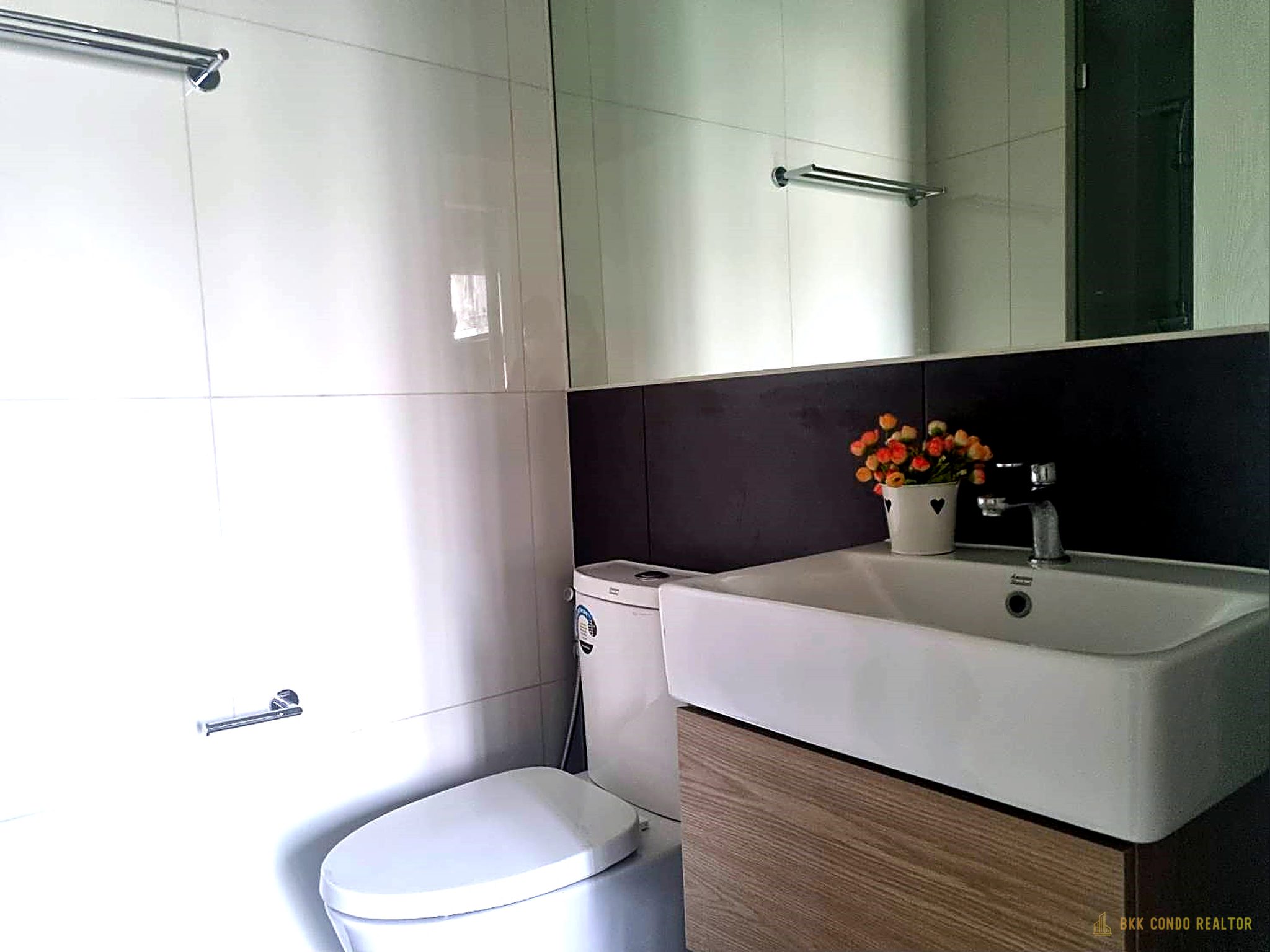 Studio Condo for Rent at Chambers Onnut Station (27 sqm) — On Nut BTS