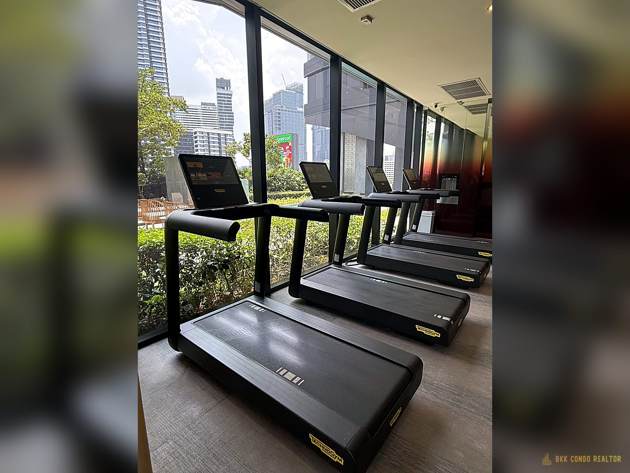 3-Bedroom Condo for Rent at Coco Parc by Dusit (102 sqm) — Asoke MRT