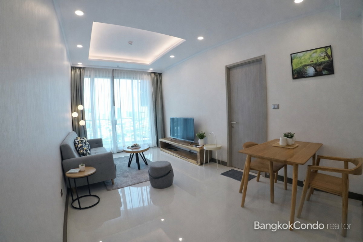 1-Bedroom Condo for Rent at Supalai Oriental Sukhumvit 39 (57 sqm) — Phrom Phong BTS