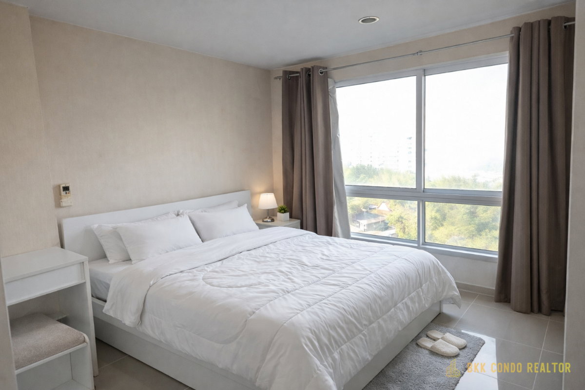 1-Bedroom Condo for Rent at The Base Sukhumvit 77 (30 sqm) — On Nut BTS