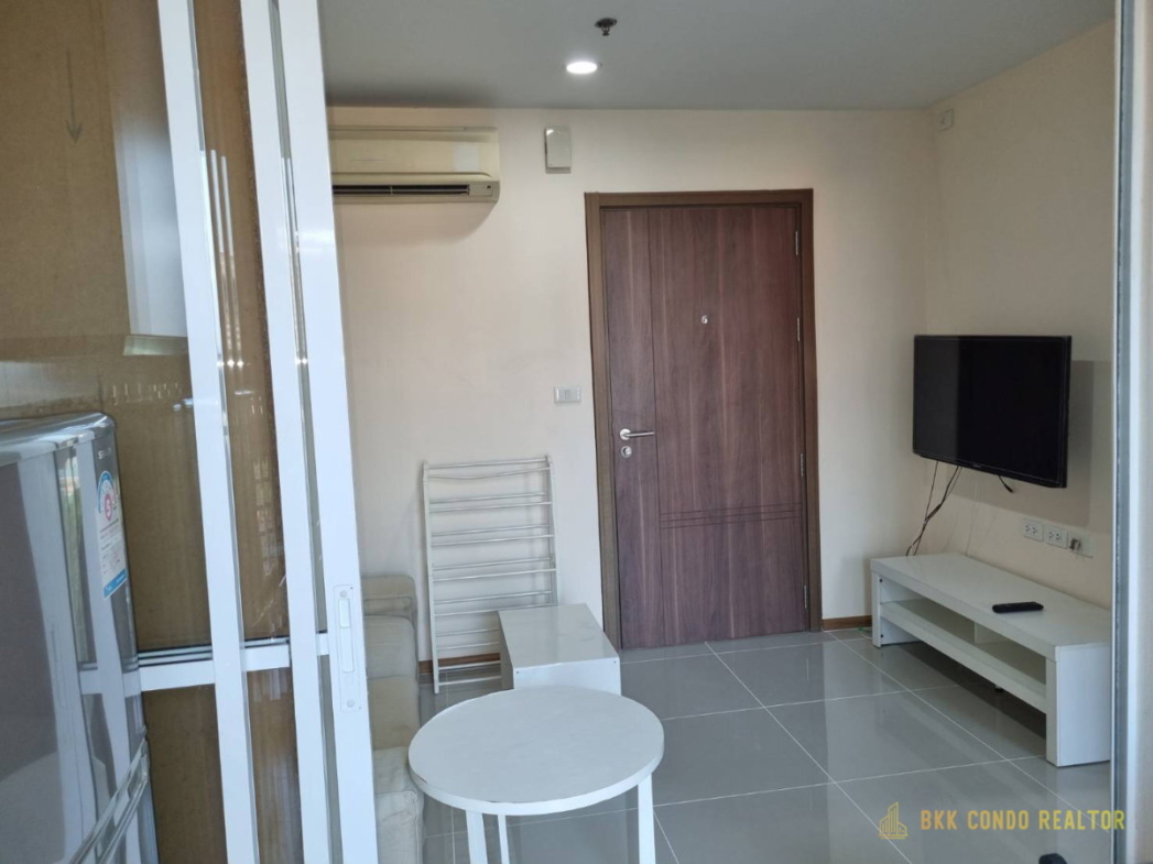 1-Bedroom Condo for Rent at The Base Sukhumvit 77 (30 sqm) — On Nut BTS