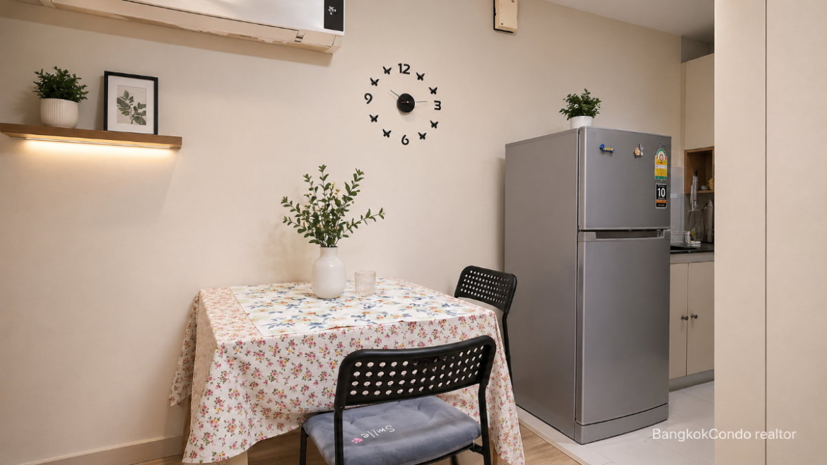 1-Bedroom Condo for Rent at IDEO Mobi Sukhumvit 81 (31 sqm) — On Nut BTS