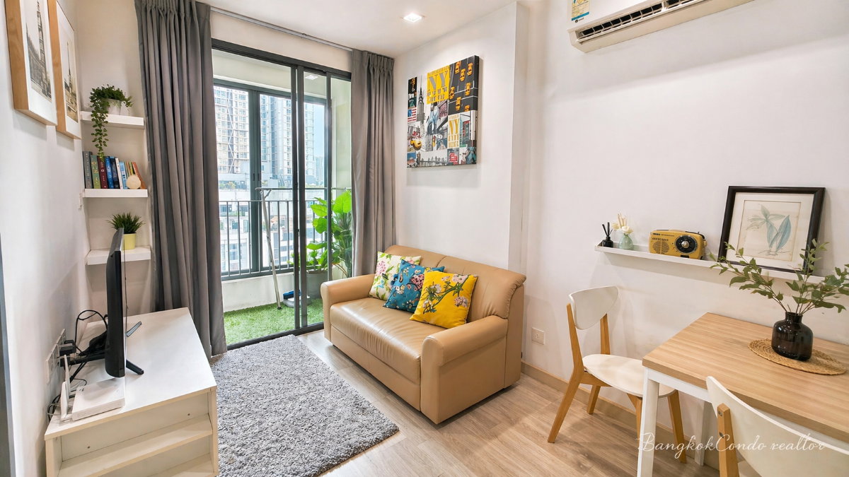1-Bedroom Condo for Rent at IDEO Mobi Sukhumvit 81 (31 sqm) — On Nut BTS