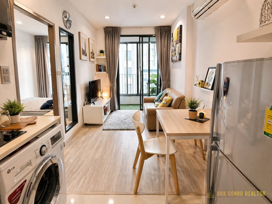 1-Bedroom Condo for Rent at IDEO Mobi Sukhumvit 81 (31 sqm) — On Nut BTS