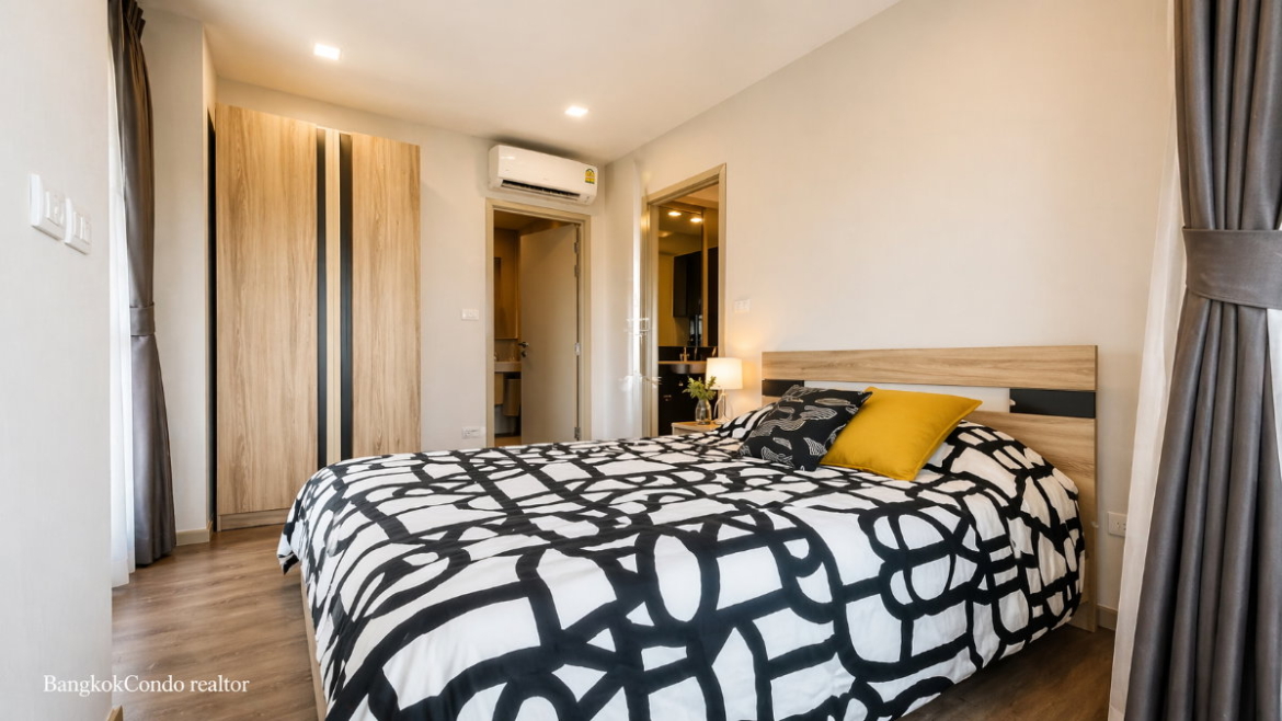 1-Bedroom Condo for Rent at The Base Sukhumvit 50 (32 sqm) — On Nut BTS