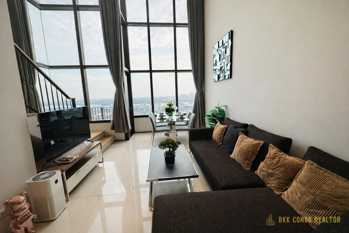 Duplex 1-Bedroom Condo for Rent at The Emporio Place (83 sqm) — Phrom Phong BTS