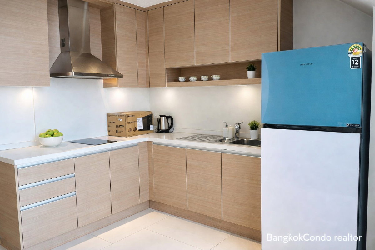 Duplex 1-Bedroom Condo for Rent at The Emporio Place (83 sqm) — Phrom Phong BTS