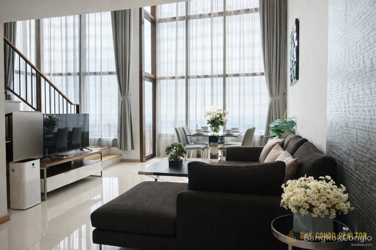 Duplex 1-Bedroom Condo for Rent at The Emporio Place (83 sqm) — Phrom Phong BTS