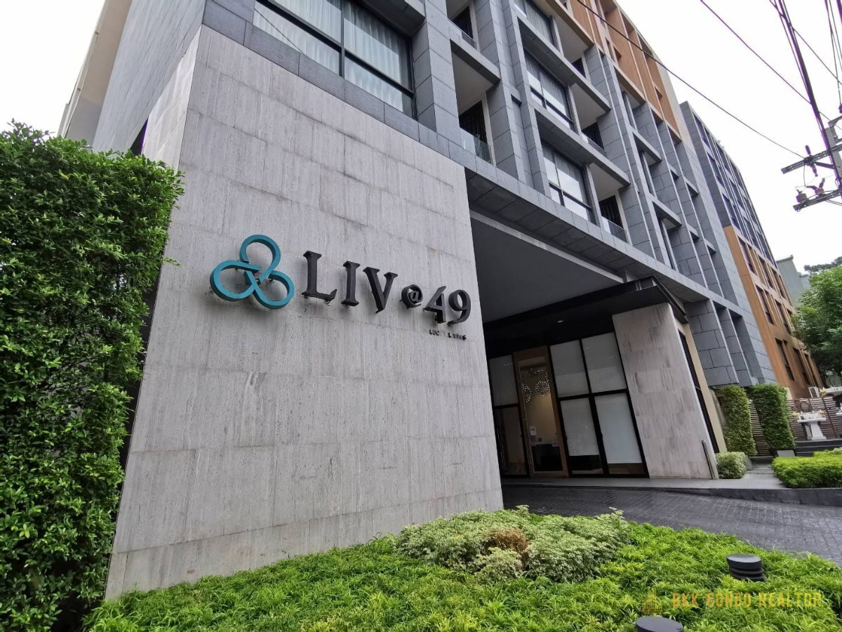 Duplex 2-Bedroom Condo for Rent at Via 49 (82 sqm) — Thonglor BTS