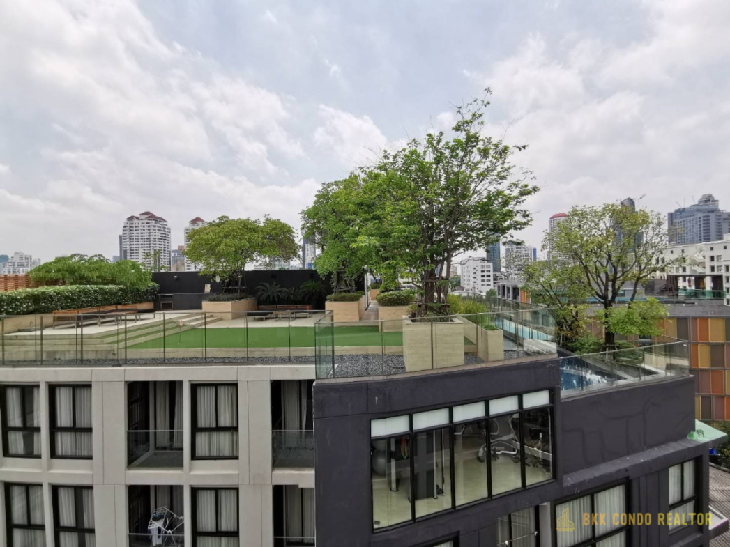 Duplex 2-Bedroom Condo for Rent at Via 49 (82 sqm) — Thonglor BTS