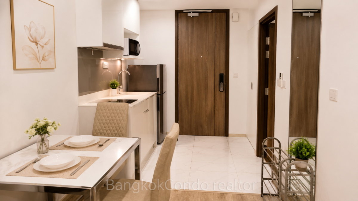 1-Bedroom Condo for Rent at IDEO Mobi Sukhumvit 66 (35 sqm) — Bang Chak BTS