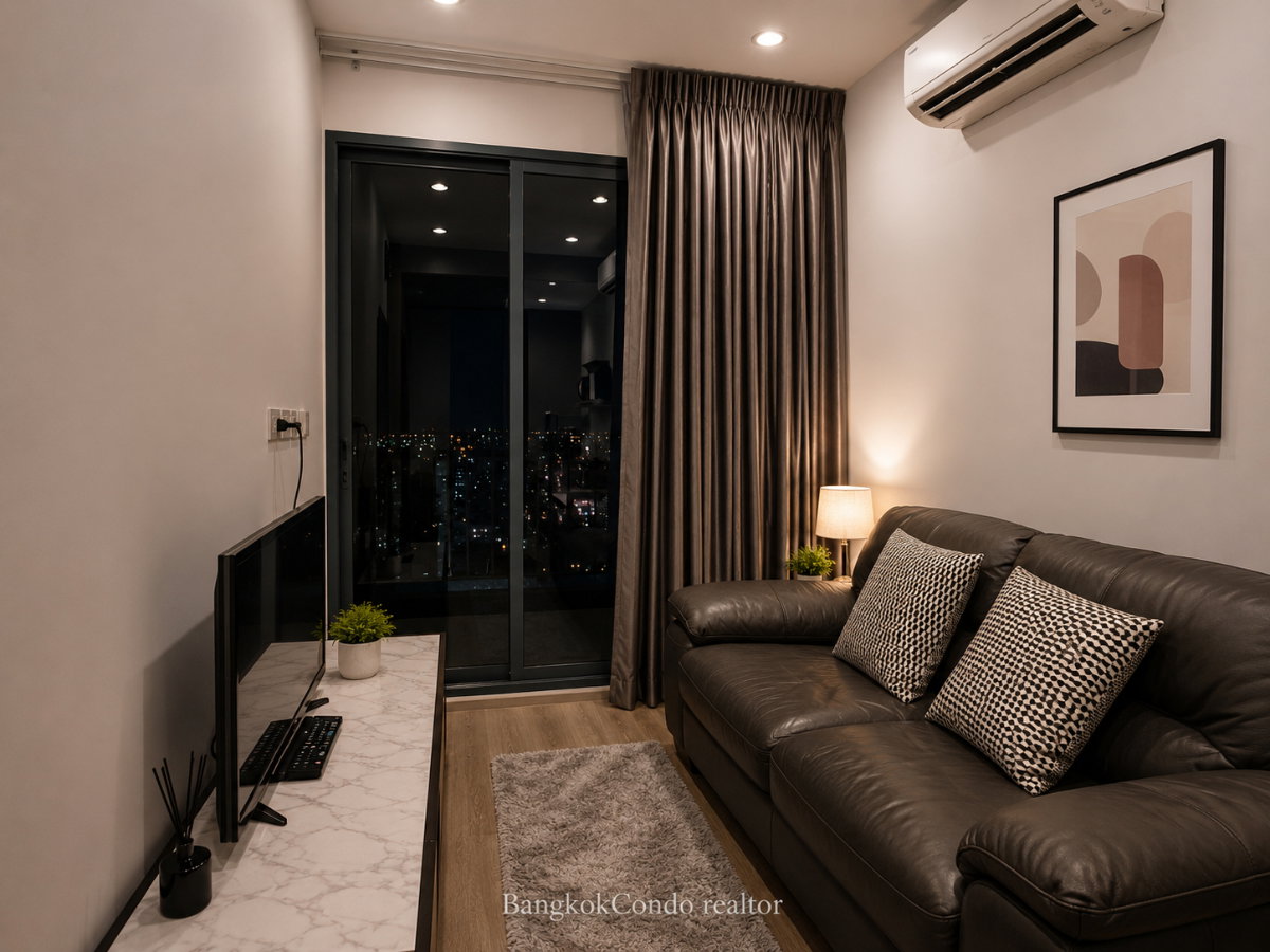 1-Bedroom Condo for Rent at IDEO Mobi Sukhumvit 66 (35 sqm) — Bang Chak BTS
