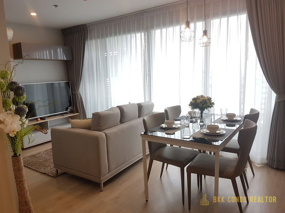 2-Bedroom Condo for Rent at Ideo O2 (53 sqm) — Bangna BTS
