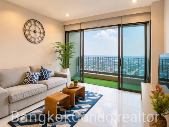 1-Bedroom Condo for Rent at The Emporio Place (66 sqm) — Phrom Phong BTS