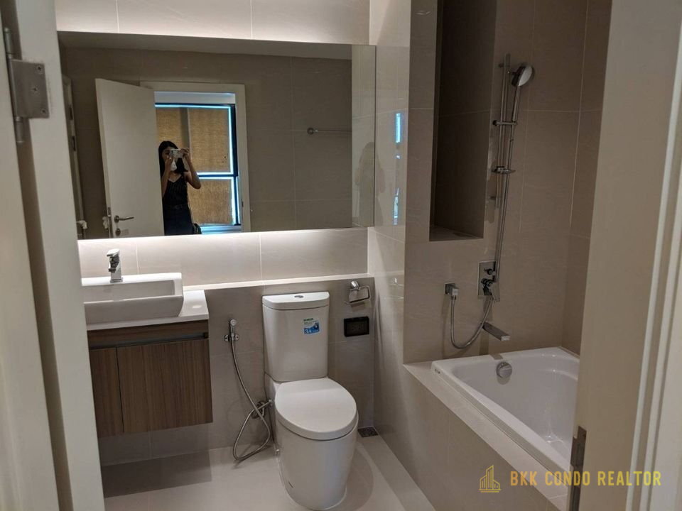 1-Bedroom Condo for Rent at Vtara Sukhumvit 36 (47 sqm) — Thonglor BTS