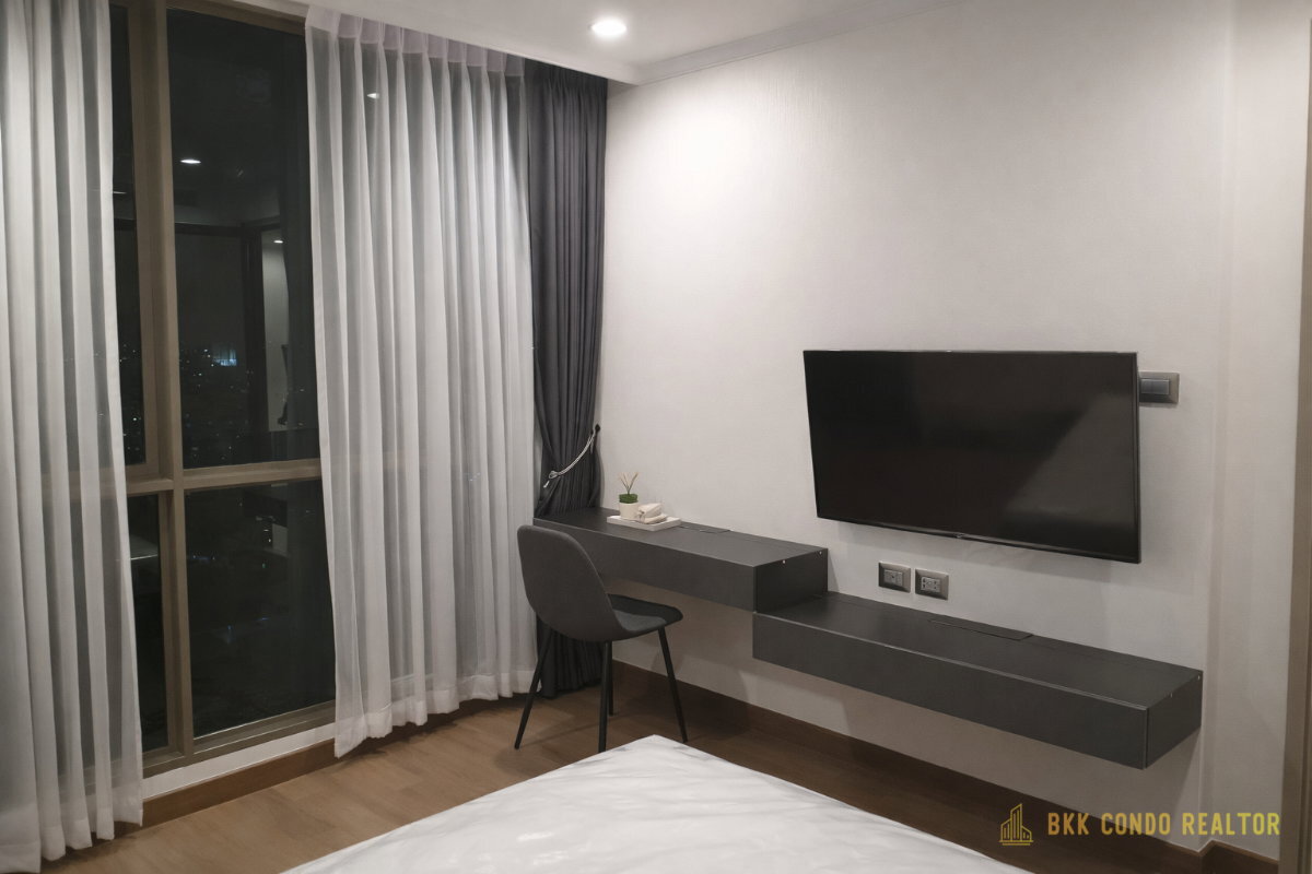 2-Bedroom Condo for Rent at Supalai Oriental Sukhumvit 39 (66 sqm) — Phrom Phong BTS