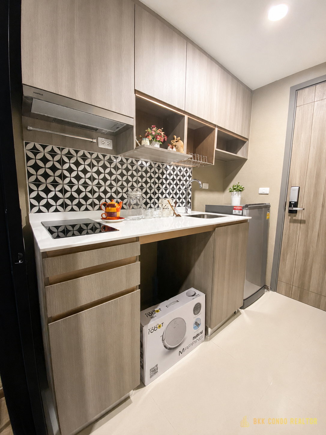 1-Bedroom Condo for Rent at Knights Bridge Collage Sukhumvit 107 (26 sqm) — Bearing BTS