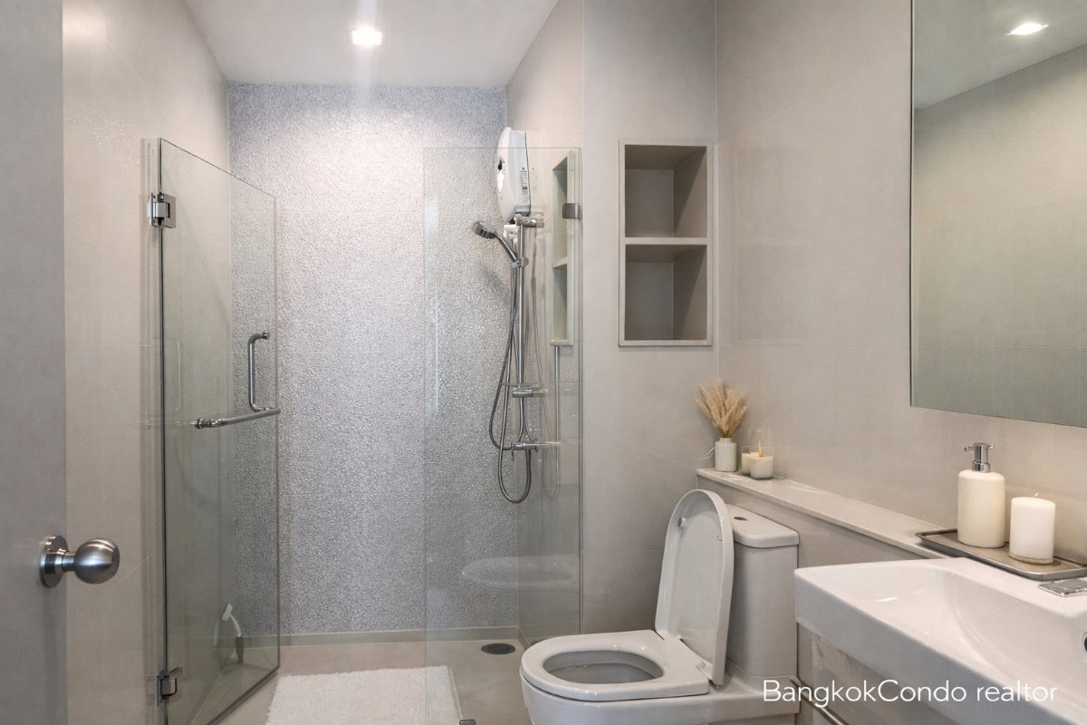 a02323-07 1-Bedroom Condo for Rent at Life Sukhumvit 62 (36 sqm) — Bang Chak BTS