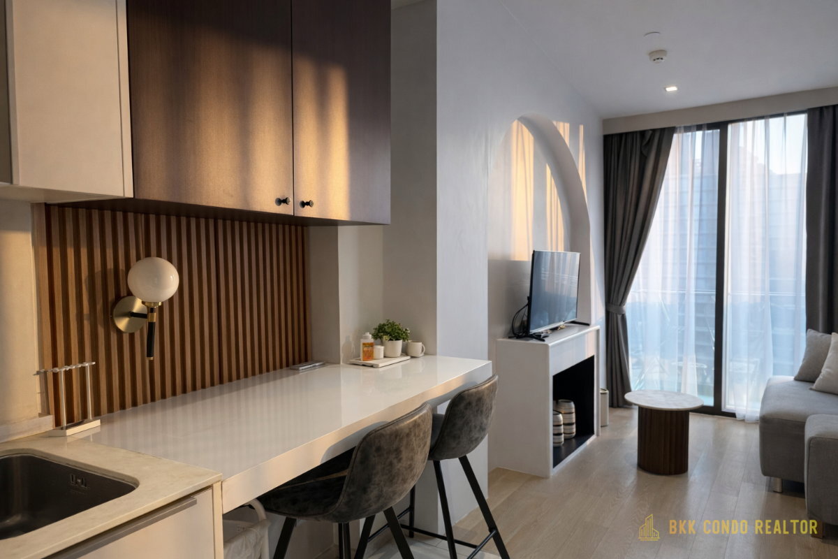 1-Bedroom Condo for Rent at Ashton Silom (36 sqm) — Surasak BTS