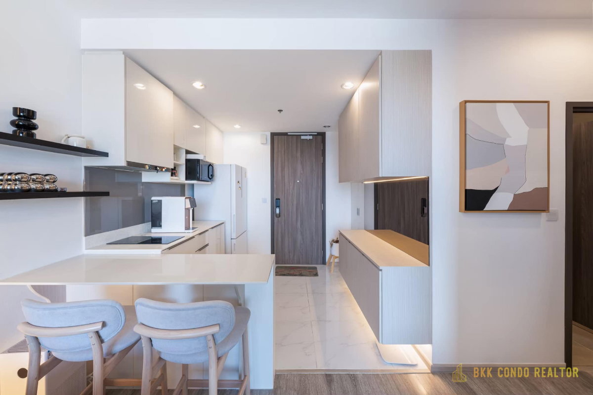 1-Bedroom Condo for Rent at IDEO Mobi Sukhumvit 66 (54 sqm) — Udom Suk BTS