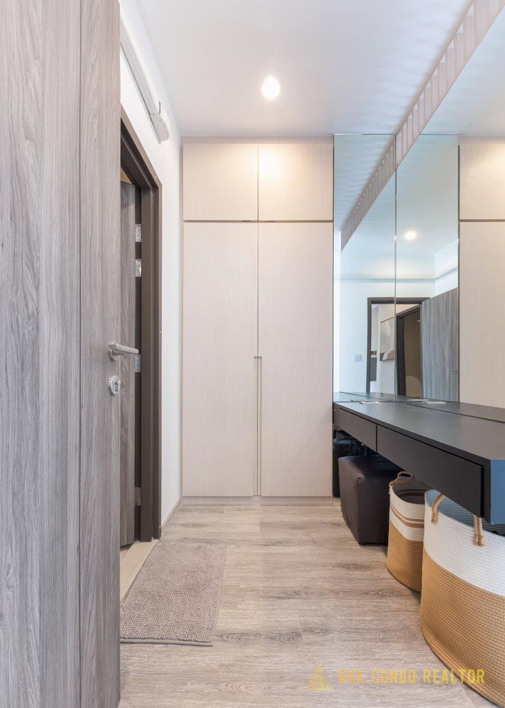 1-Bedroom Condo for Rent at IDEO Mobi Sukhumvit 66 (54 sqm) — Udom Suk BTS