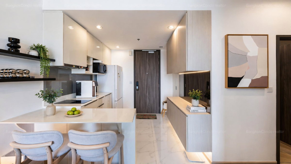 1-Bedroom Condo for Rent at IDEO Mobi Sukhumvit 66 (54 sqm) — Udom Suk BTS