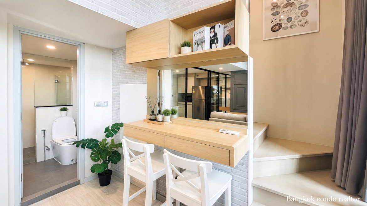 Duplex 1-Bedroom Condo for Rent at Knightsbridge Prime Sathorn (40 sqm) — Chong Nonsi BTS