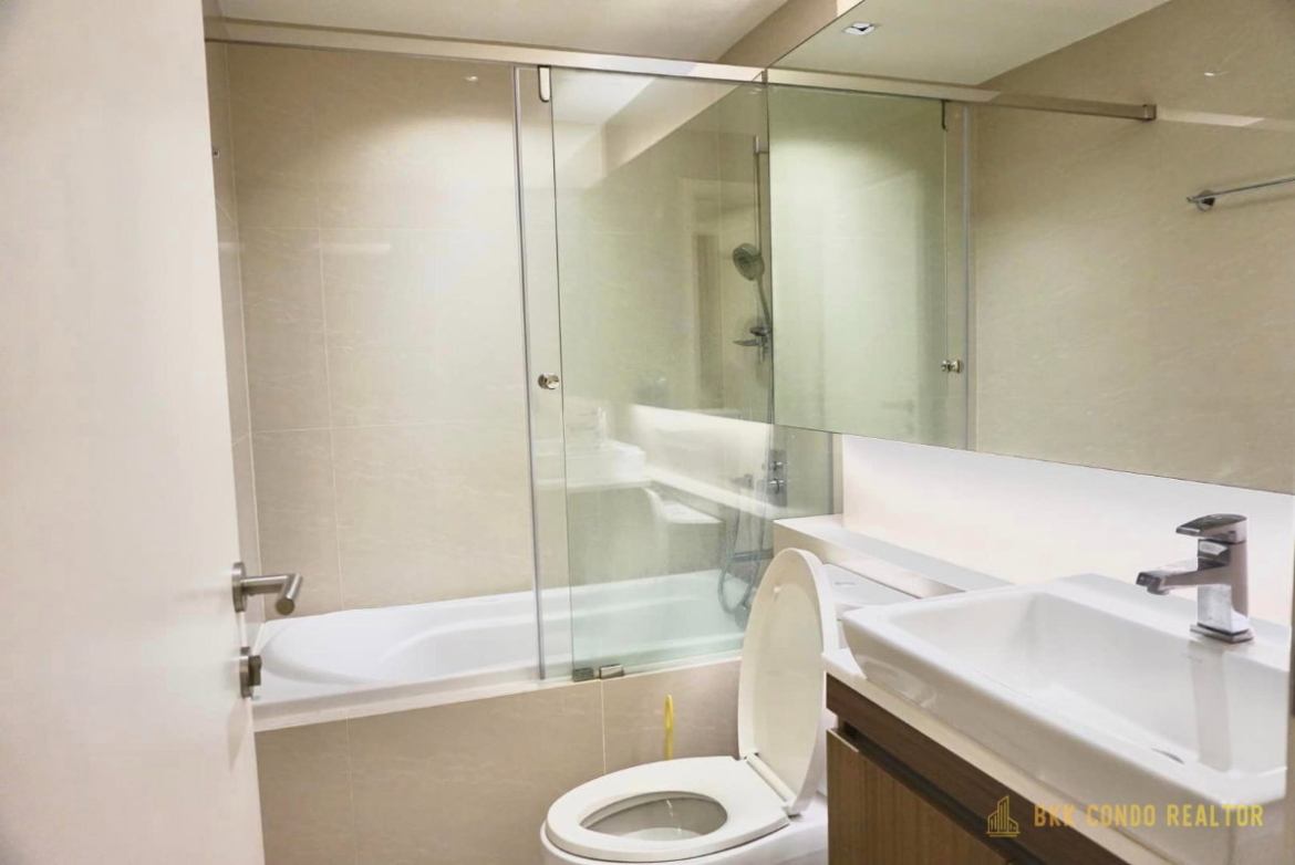 1-Bedroom Condo for Rent at Vtara Sukhumvit 36 (35 sqm) — Thong Lo BTS