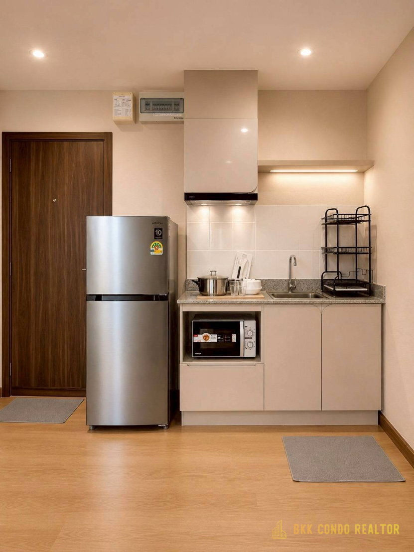 1-Bedroom Condo for Rent at The Base Sukhumvit 77 (35 sqm) — On Nut BTS