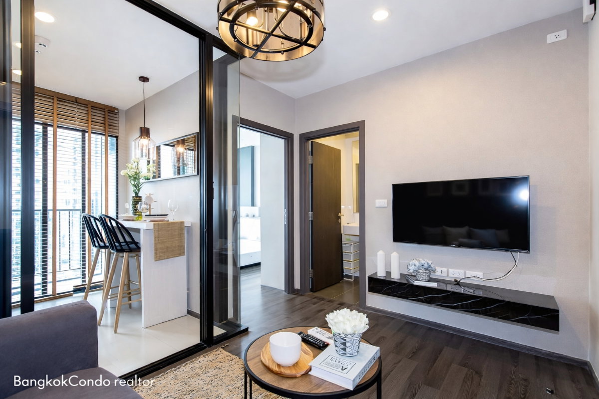 1-Bedroom Condo for Rent at The Base Park East Sukhumvit 77 (30 sqm) — On Nut BTS